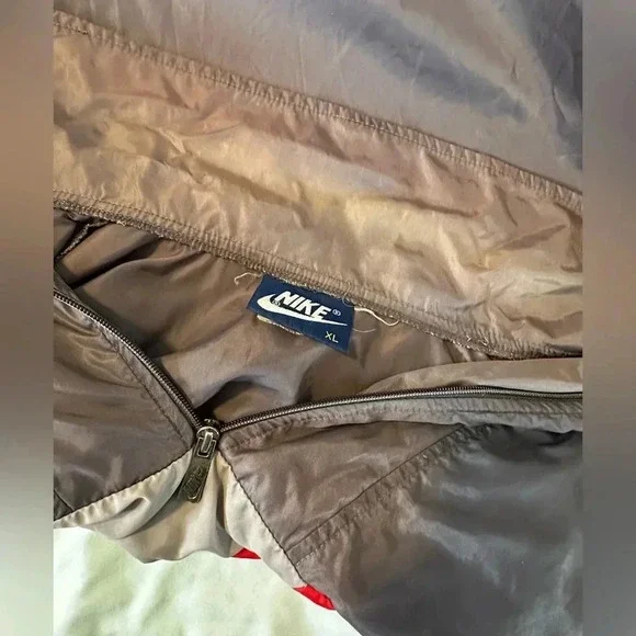 VTG 1980’s  Nike Blue Label Grey pullover windbreaker 1/4 Zip. Embroidered Logo. - Picture 16 of 16
